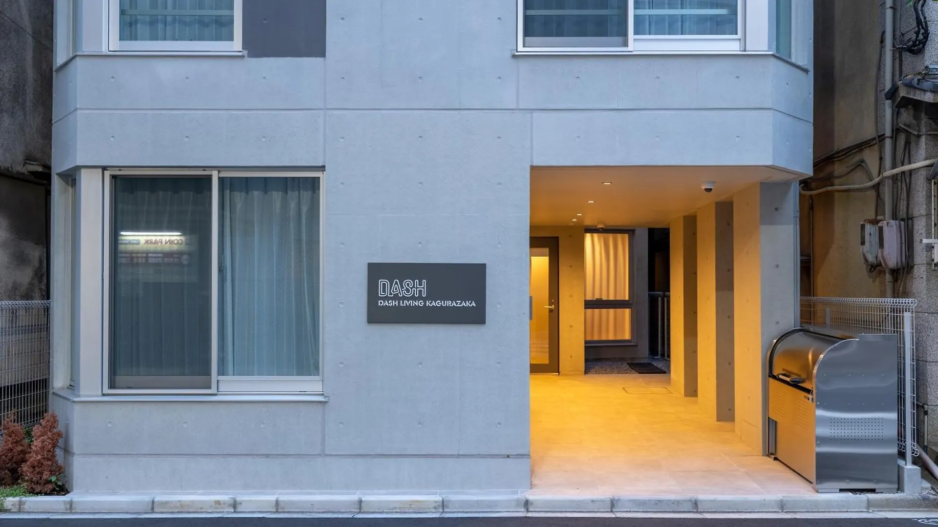 Dash Living Kagurazaka Tokyo Japan
