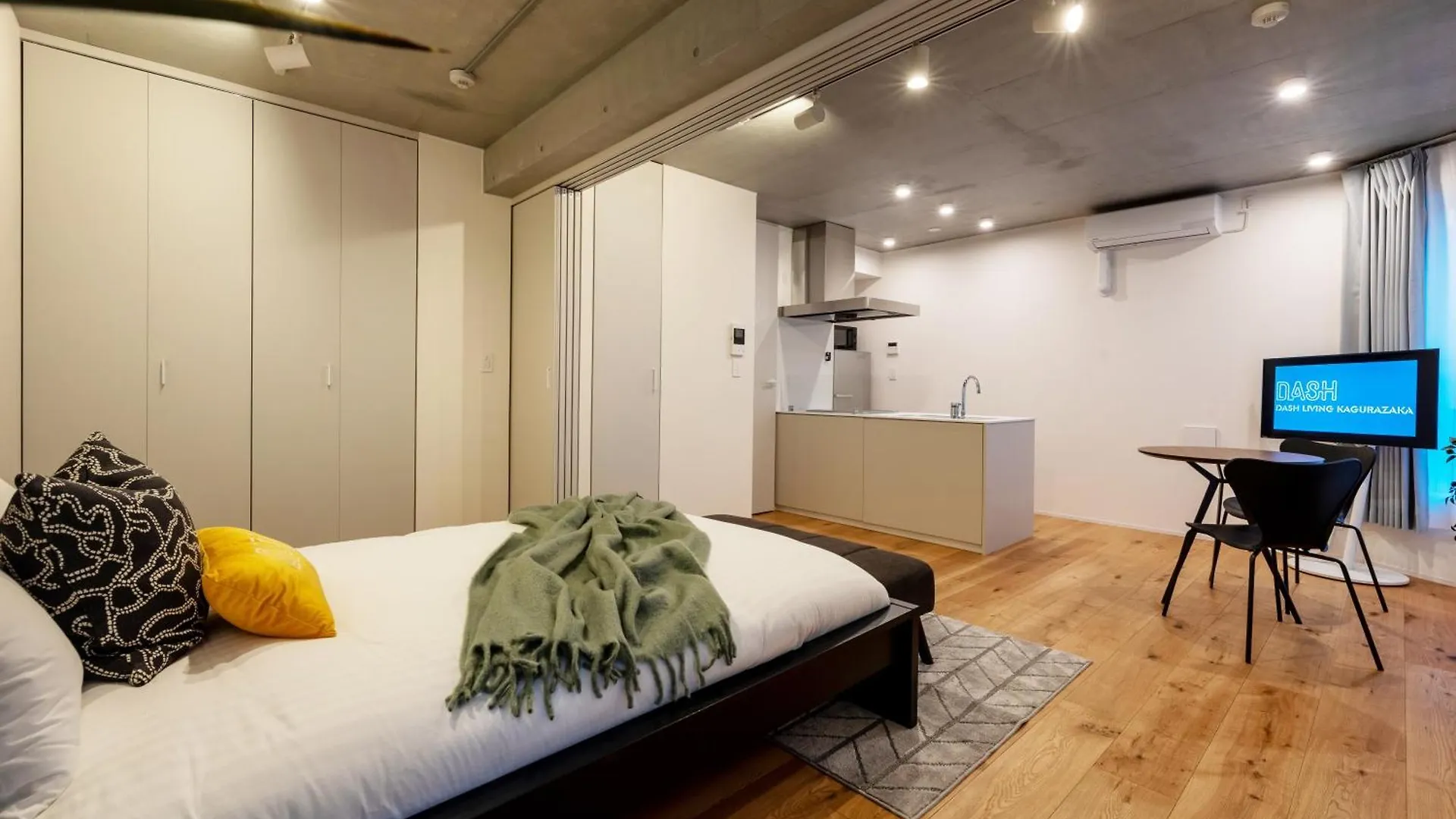 Dash Living Kagurazaka Tokyo Apartment